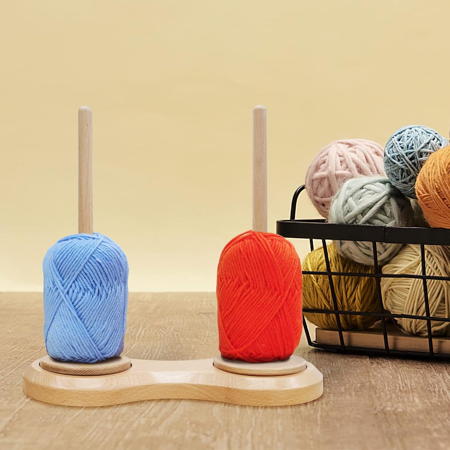 Dual-Spindle Wooden Yarn Holder｜Rotating Yarn Ball Winder Stand for Crochet & Knitting｜Natural Wood Base｜For Two Skeins or Cakes